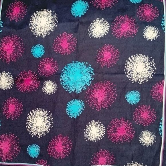 Multi Color Printed Casual Neck Scarf - Picture 5 of 5